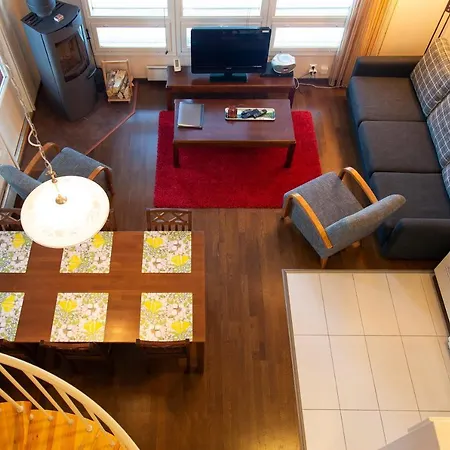 Kolin Lotus Колинкюла